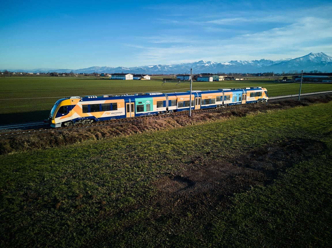 Viaggia nel futuro con FAIRTIQ e Arenaways